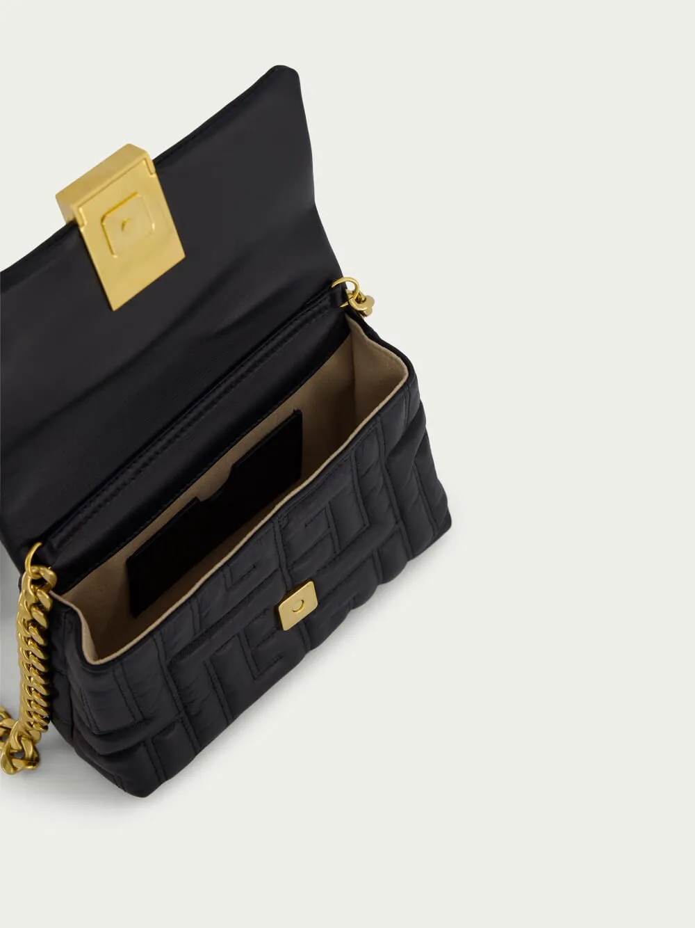 1945 Soft Clutch