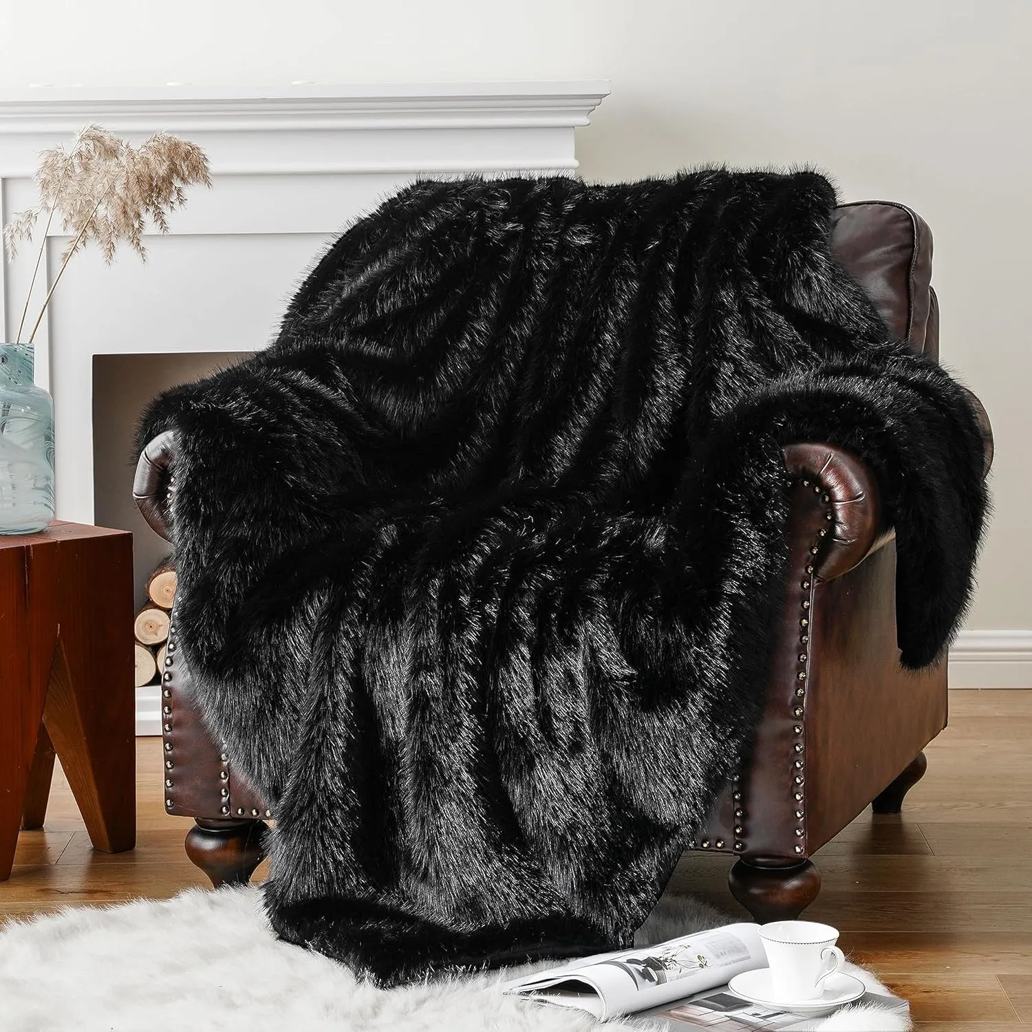 BATTILO HOME Luxury Fluffy Black Faux Fur Throw Blanket, Black Blanket for Couch, Sofa, Chair, Bed, Plush Fuzzy Cozy Fur Throws with Long Pile, 50"x60"