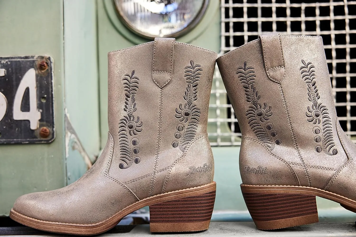 Blowfish Malibu Women's Rebel 2 Western Ankle Bootie