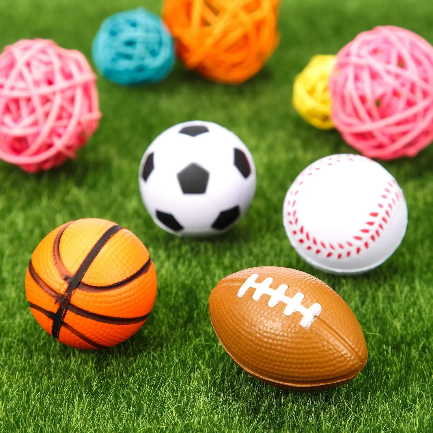 Blulu 48 Pack Sports Stress Balls for Kids Mini Footballs Mini Baseball, Soccer, Basketball, Foam Stress Balls for Anxiety Relief Sport Class Prize and Outdoor Game (1.6 Inch)