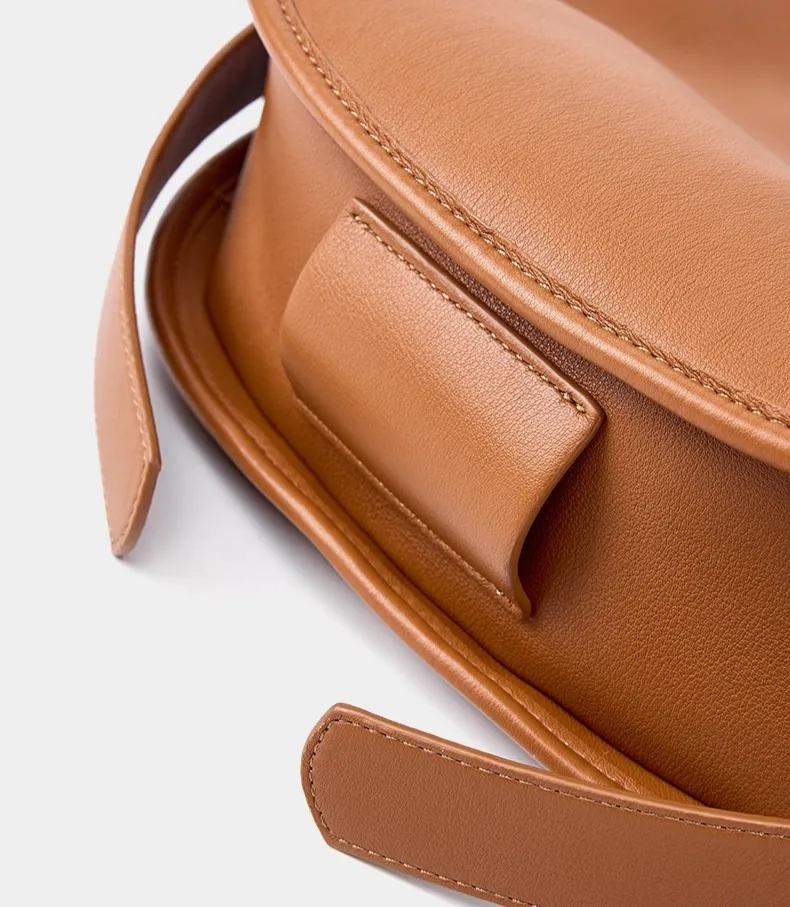 Classic Soft Leather Tote Bag | Perfect Commuter Bag