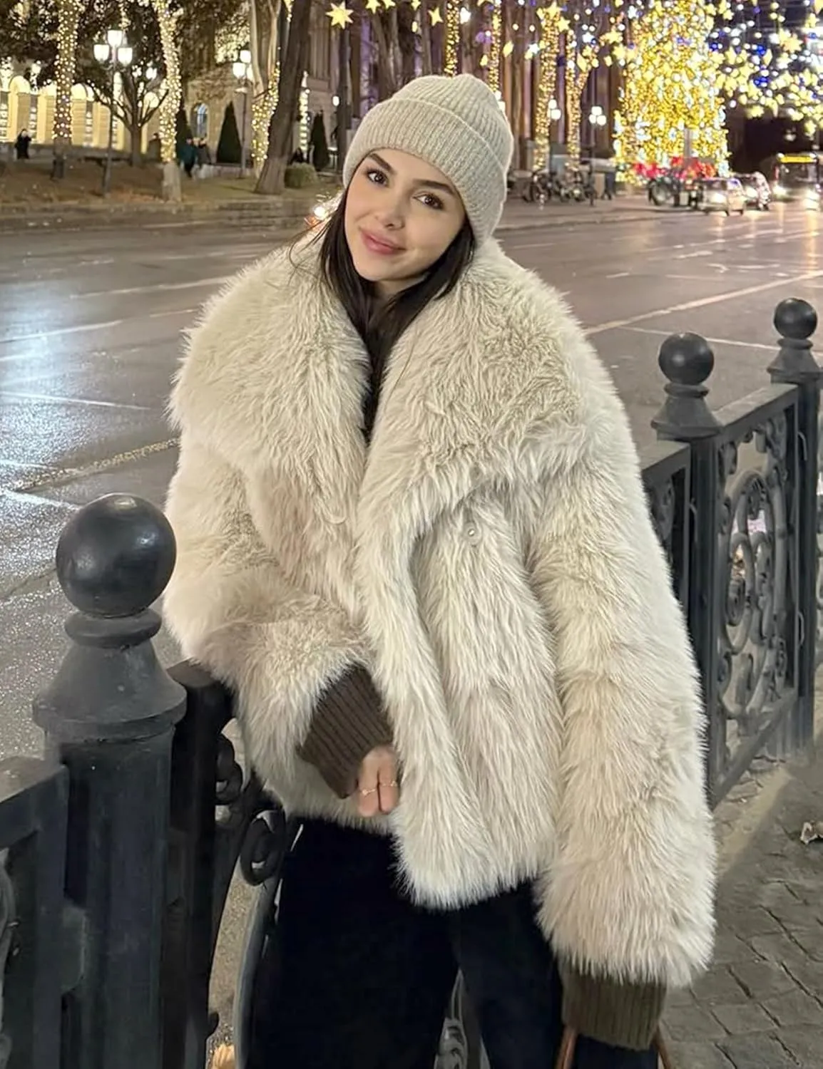 COZYPOIN Womens Faux Fur Jacket Fluffy Fur Cropped Coat Long Sleeve Open Front Fur Cape