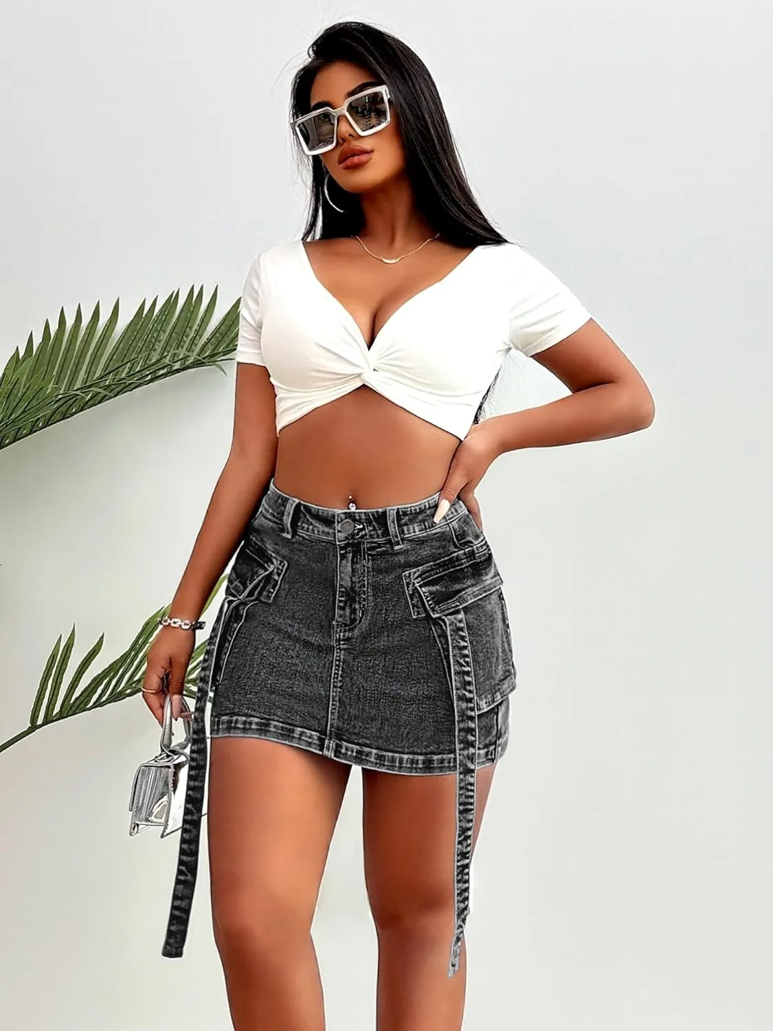 ELLEVEN High Stretch Denim Cargo Skirt for Women, Low Waist Y2k Mini Jean Skirt Cute Skirt with Pockets