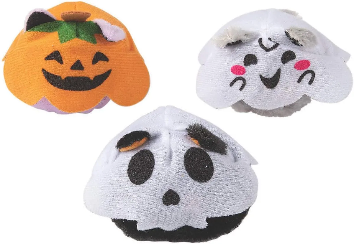 Fun Express Halloween Stuffed Cats in Ghost Costumes – Adorable Plush Toy Cats for Halloween Parties Trick-or-Treat Goodie Bags & Decorations – Soft Spooky Cute & Fun Kids & Party Favors – 12 Pieces