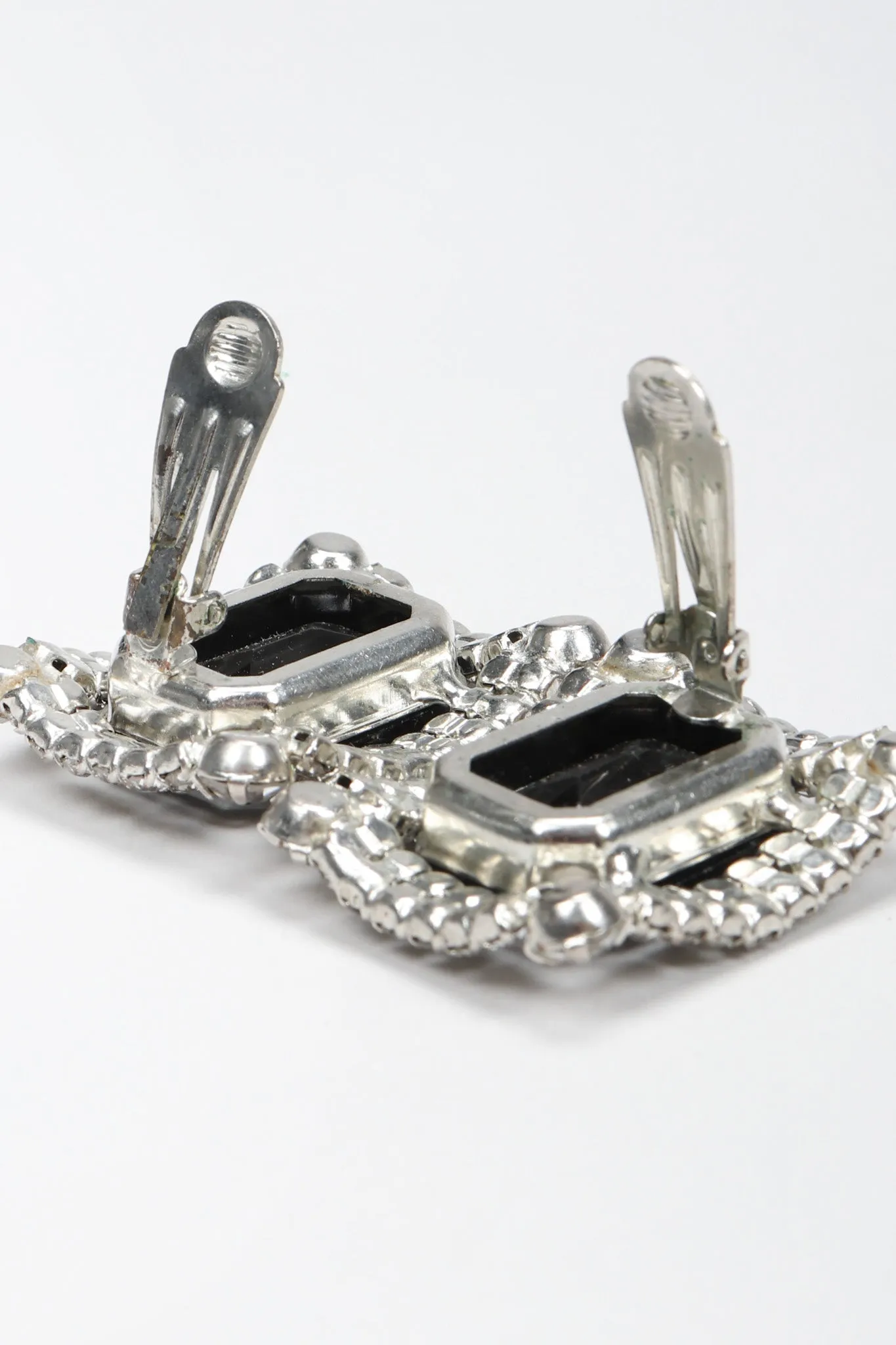 Hollywood Smoke Earrings
