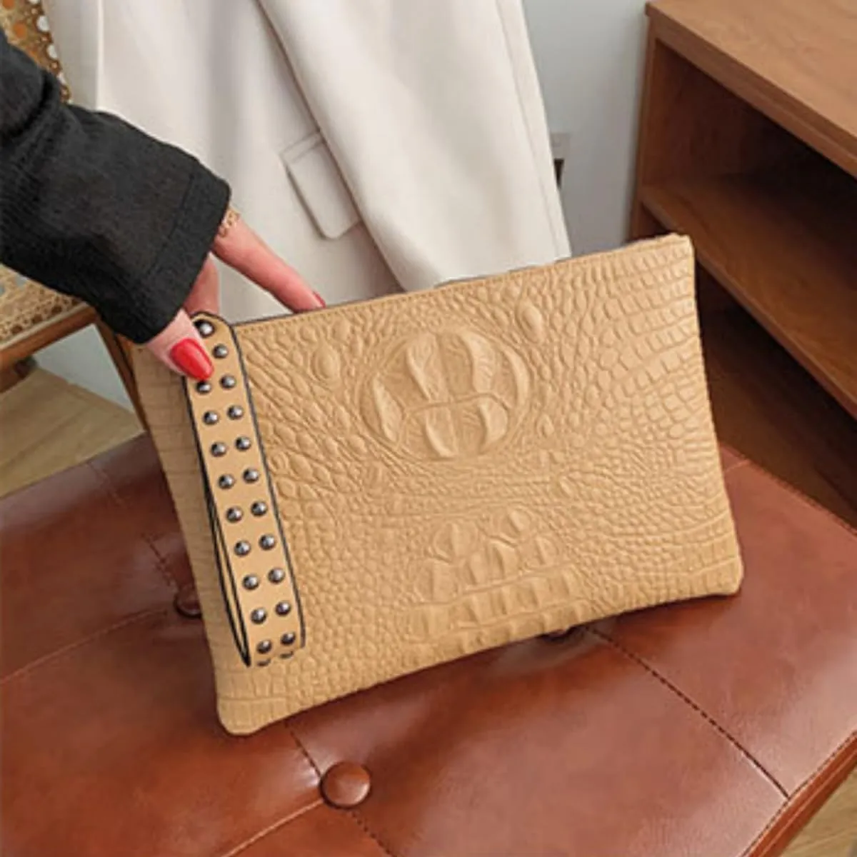 IAMUHI Women Faux Leather Crocodile Envelope Clutch Bag Wristlet Zipper Evening Handbag Wallet Purse