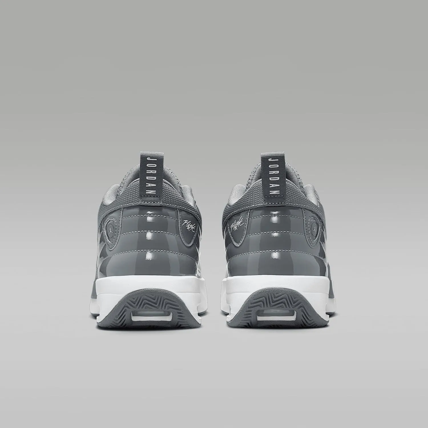 Jordan Max Aura 6 Men's Shoes (FQ8298-002, Cool Grey/White)