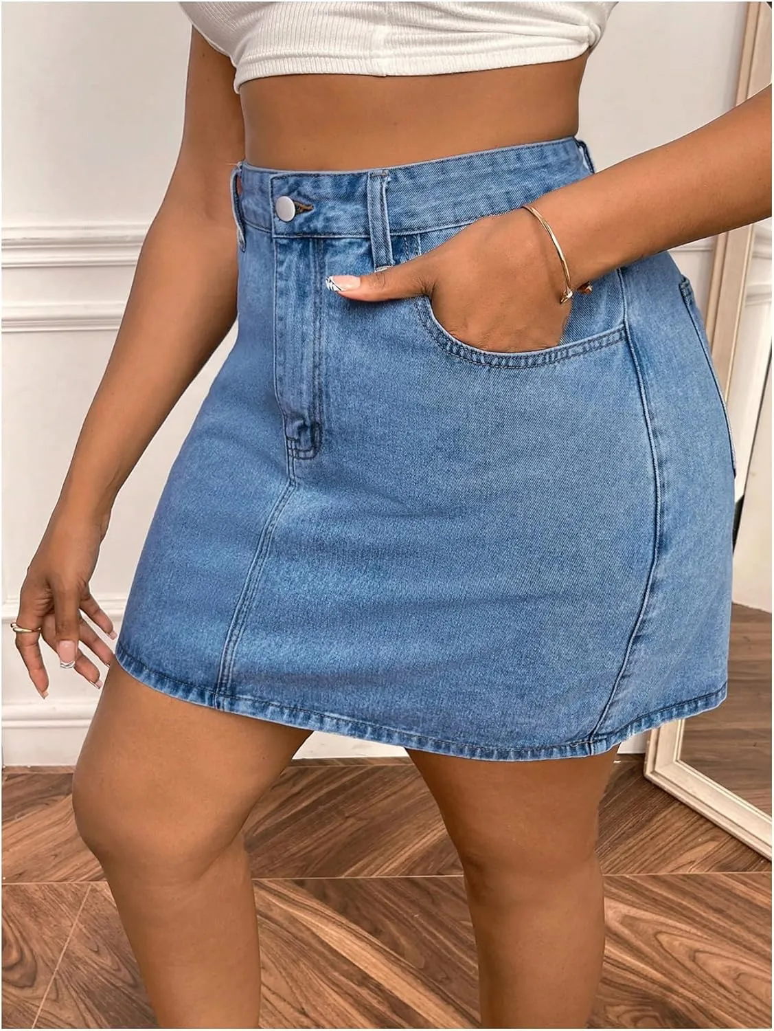 MakeMeChic Women's Plus Size Denim Skirt Mini High Waisted Zipper Bodycon Jean Skirt