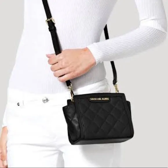 MICHAEL KORS MINI SELMA QUILTED LEATHER CROSSBODY BAG