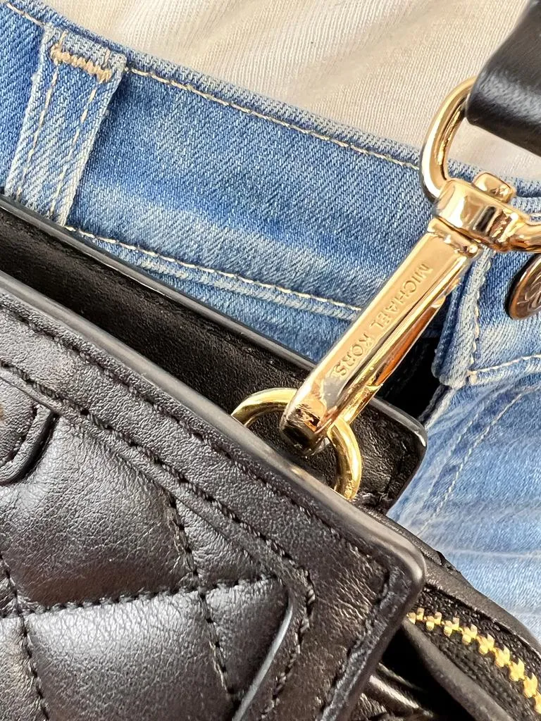 MICHAEL KORS MINI SELMA QUILTED LEATHER CROSSBODY BAG