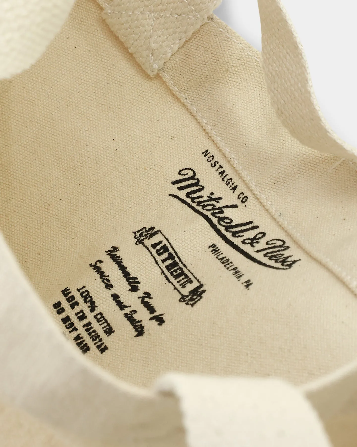 Mitchell & Ness Los Angeles Lakers Graphic Tote Bag Cream