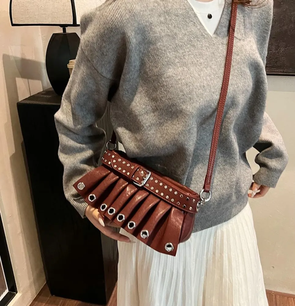 Molodo Retro Small Purses for Women PU Leather Studded Handbag Crossbody Bag Satchel for Party Vacation