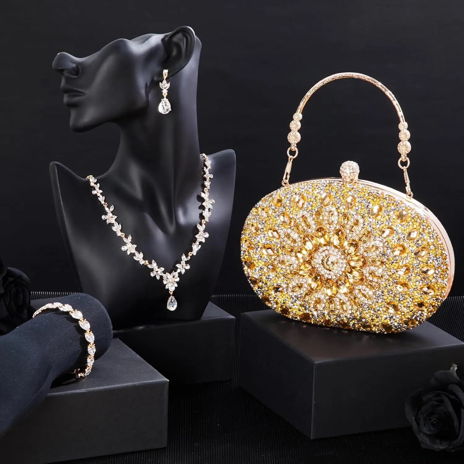 Quelay 4 Pcs Purse Rhinestone Jewelry Set Evening Clutch Bag Bling Crystal Necklace Dangle Earrings Bracelets Accessories