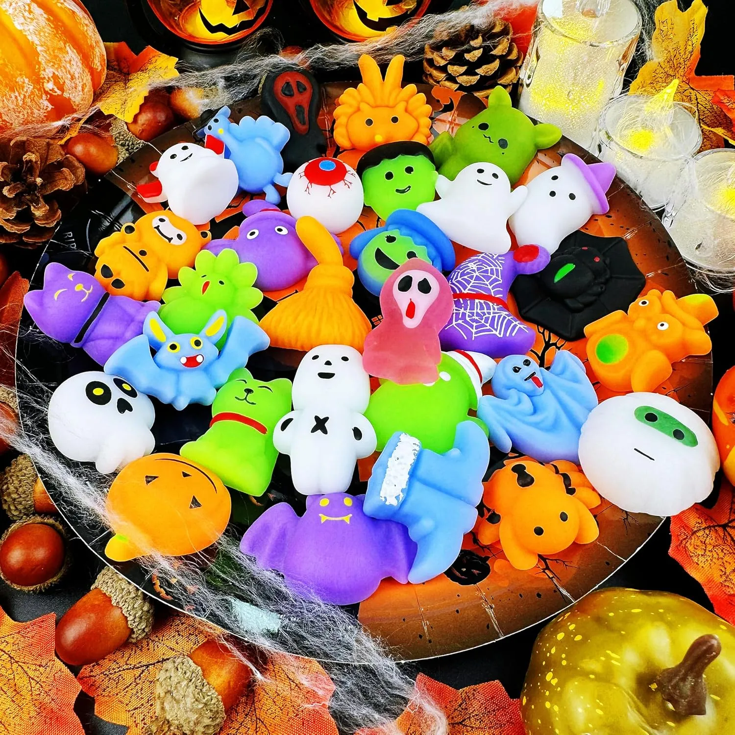 VOVEA Halloween Mochi Squishy Toys 30 PCS, Squishies Party Favors for Kids, Treat Bags Goodie Bag Fillers, Treats Classroom Prizes Mini Kawaii Stress Relief