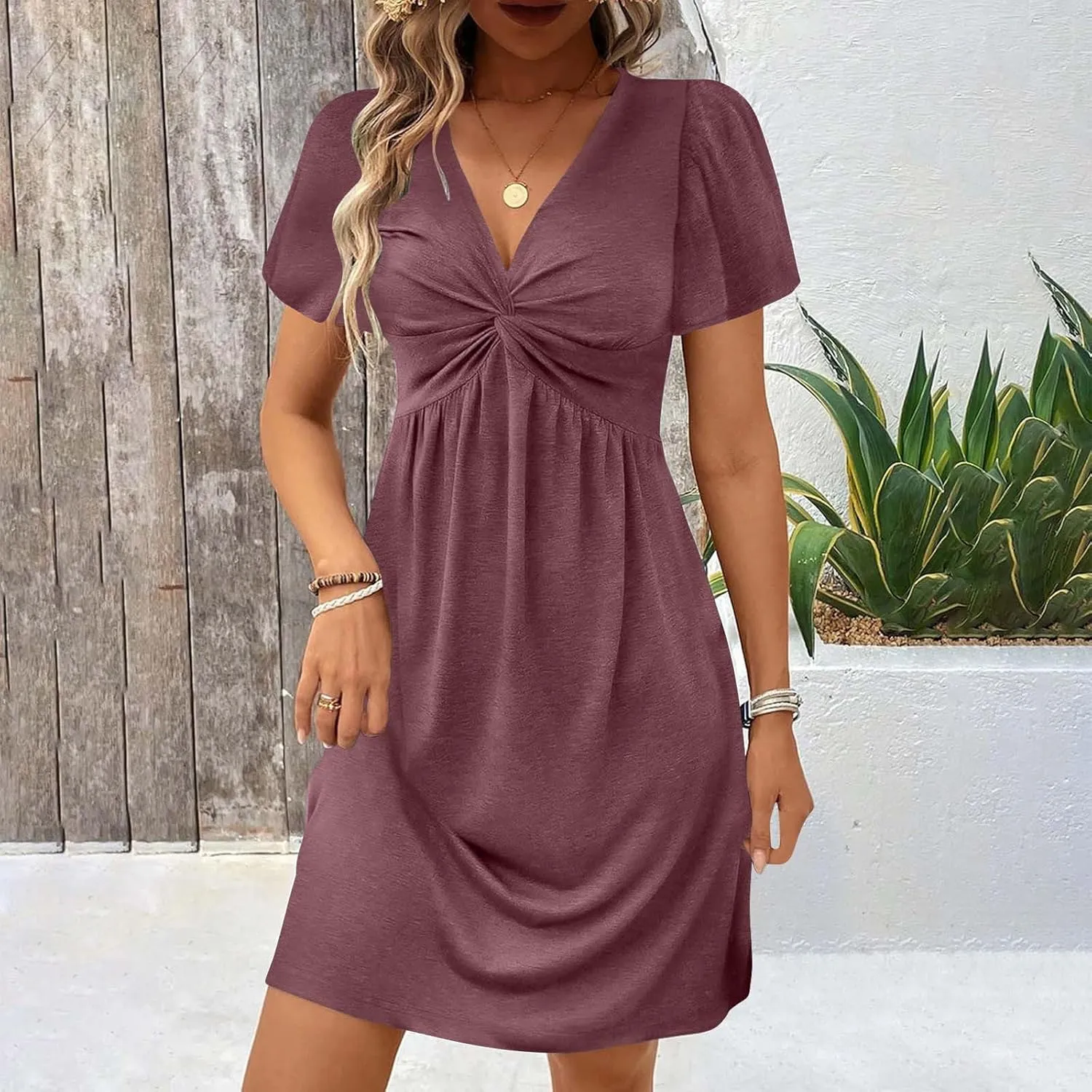 Women's Casual Dresses 2025 Summer Short Sleeve Twist Front Sundress Empire Waist A-Line Ruched Mini Dresses