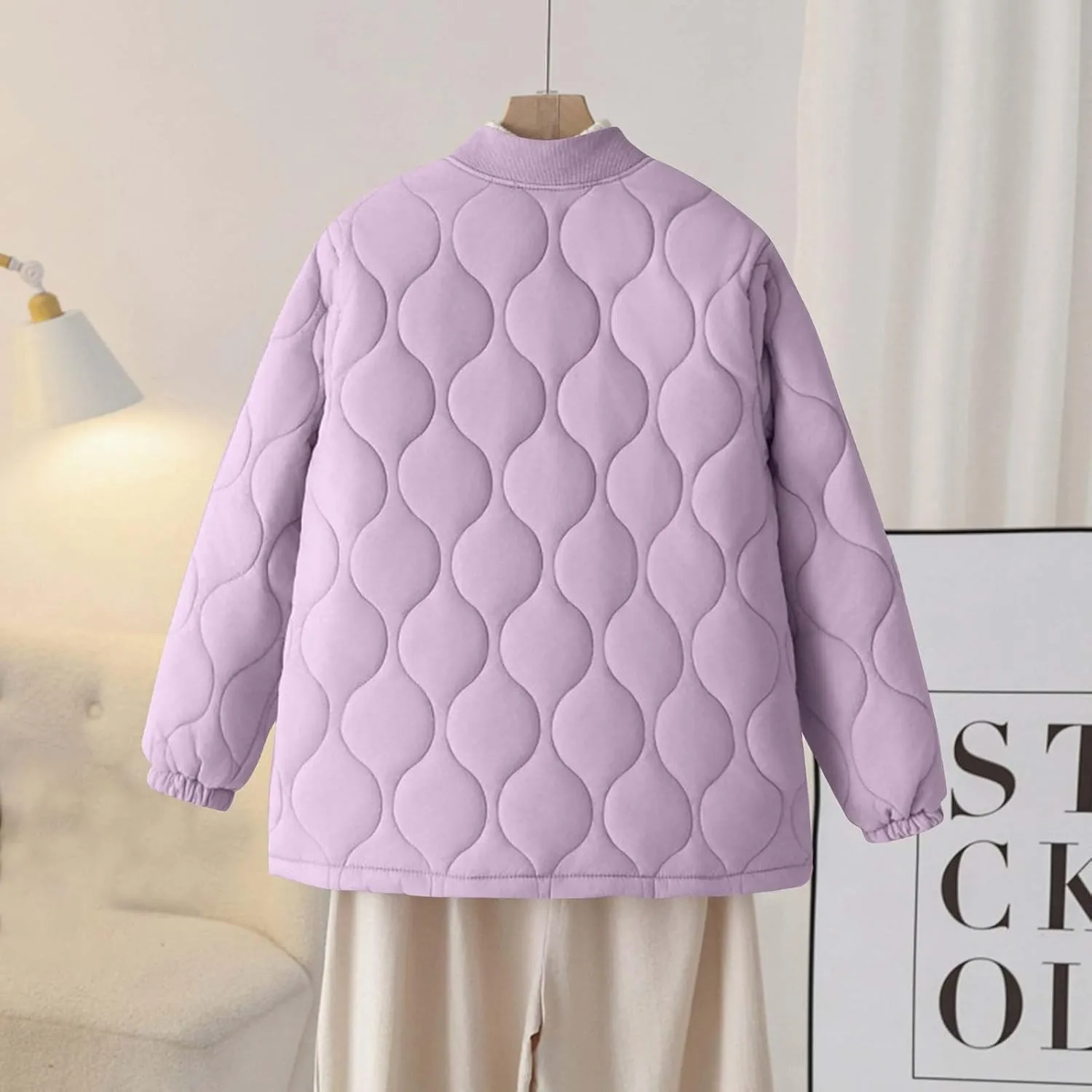 Women's Quilted Jacket Long Sleeve Lightweight Puffer Jacket Button Baggy Winter Coats with Pockets