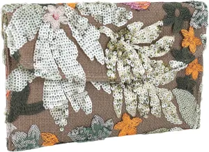 Women’s Straw Clutch Bag with Floral Embroidery and Sequins Elegant Evening Purse for Wedding Travel