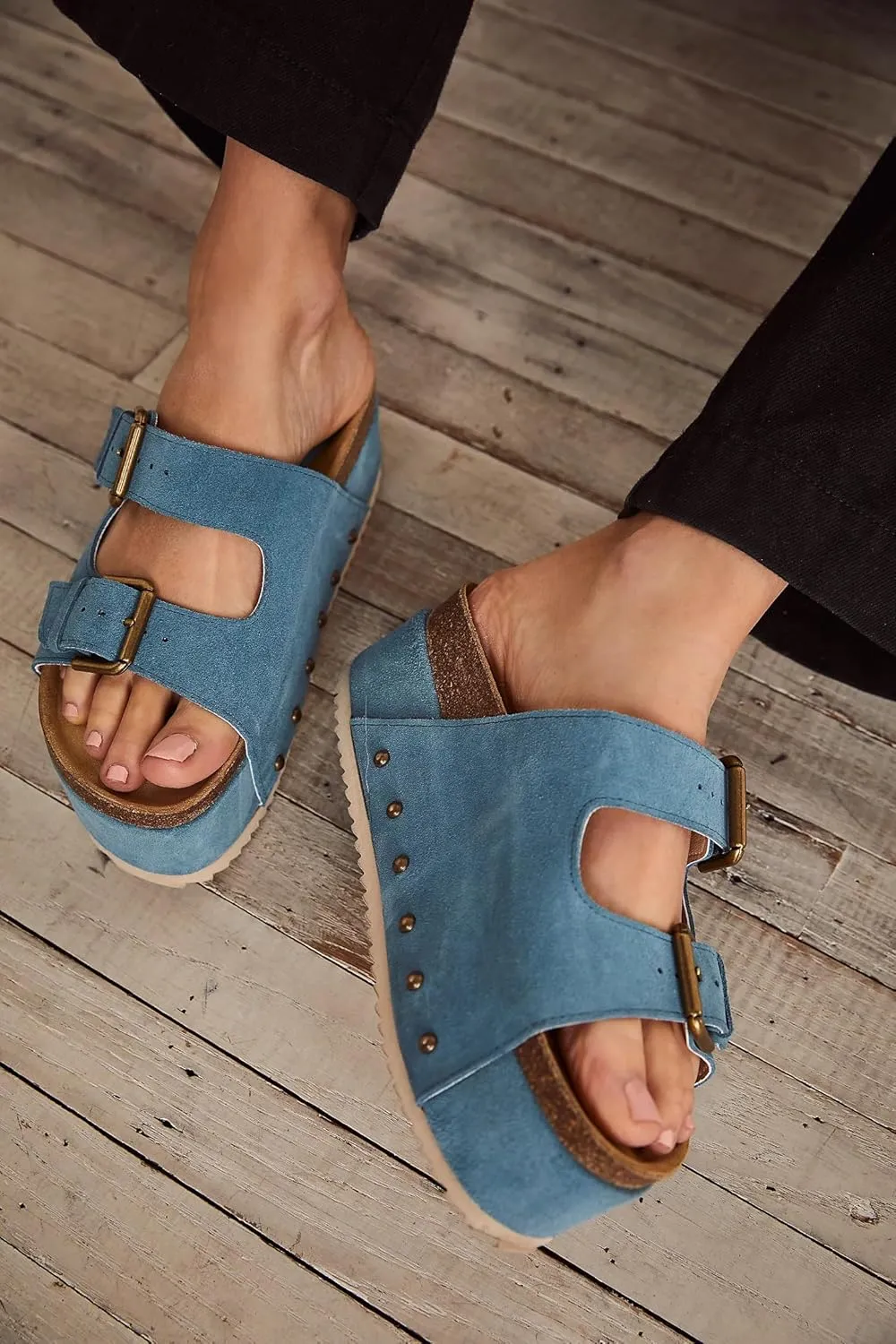 Yishaweiqi Women's Suede Platform Sandals Comfortable Cork Footbed Studded Flatform Sandals Adjustable Buckle Straps Flat Clogs Slide Sandals